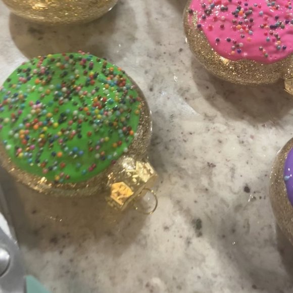 Conchas! (Mexican Sweet Bread Ornaments) - Picture 4 of 16